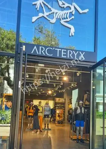 始祖鸟门店实探与客流